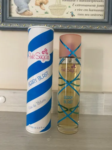 Pink Sugar Berry Blast Aquolina, Frasco de 100ml praticamente cheio.