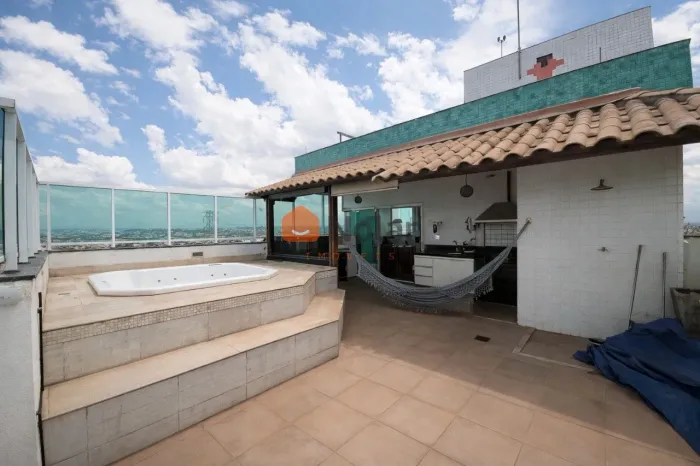 Cobertura á venda de 3 quartos com suíte e 4 vagas no bairro Palmares em Belo Horizonte MG