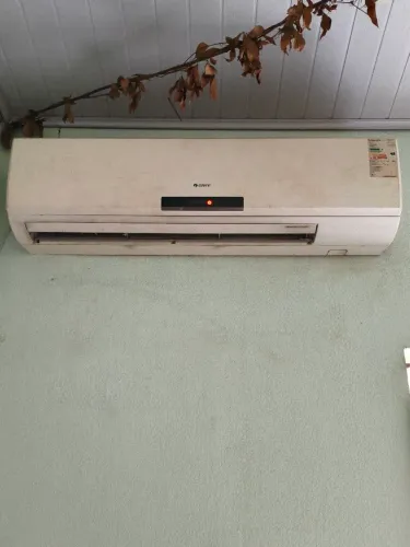 Ar Condicionado Gree - 27000btus (LER A DESCRIÇÃO DO ANÚNCIO)