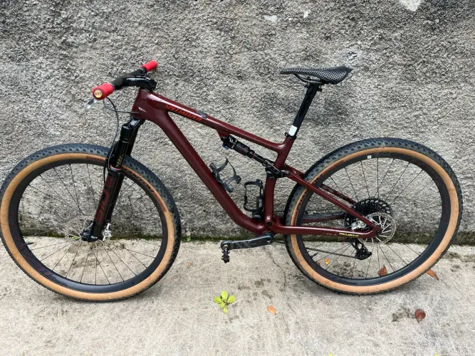 Specialized Epic Evo (troca speed+volta)