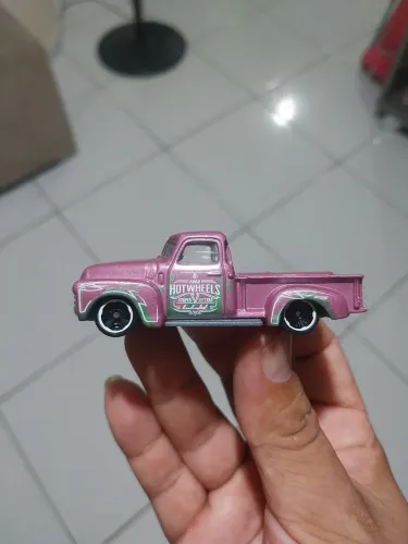 Hot Wheels 52 Chevy Truck