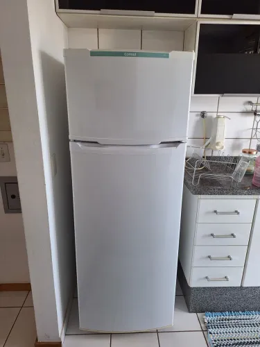 Geladeira Consul Cycle Defrost Duplex CRD37EB 334 litros com Freezer Branca 110V