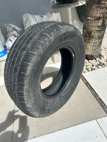 2 Pneus XBRI 265/70 e 245/70 R16 p/ Caminhonete