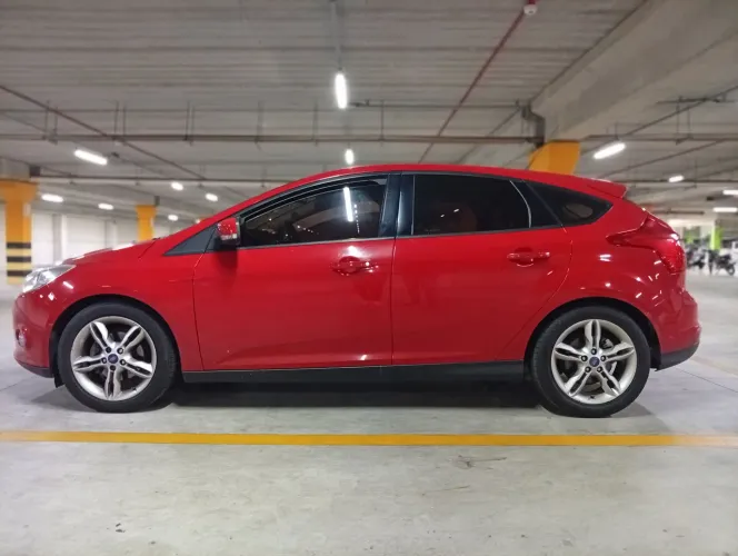 Ford Focus 2.0 16v/se/se Plus Flex 5P Aut. 2015