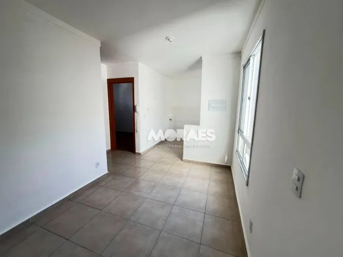 Apartamento com 2 quartos para alugar, 50 m² por R$ 1.200/mês - Vitta - Jardim das Oliveir