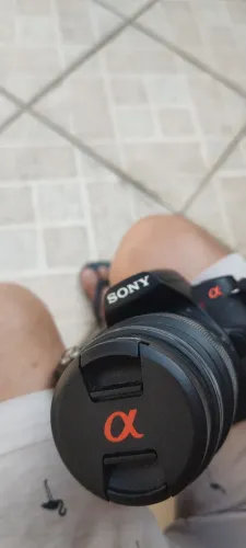 Câmera fotográfica Sony modelo DSLR -A290