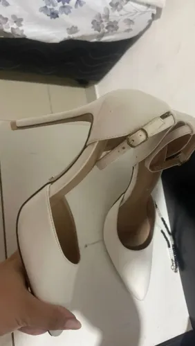 Scarpin branco 