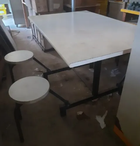 Mesa Refeitório