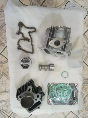 Peças de motor 50cc  chineray/ traxx star/ moby 50cc  .