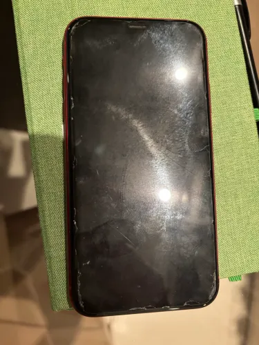 iPhone XR( leia o anúncio )