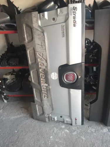 Tampa trs Strada adventure 16 completo