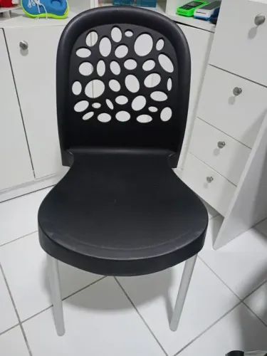 Cadeira moderna e estilosa