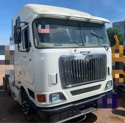 Caminhão Internacional 6x4 9800i  