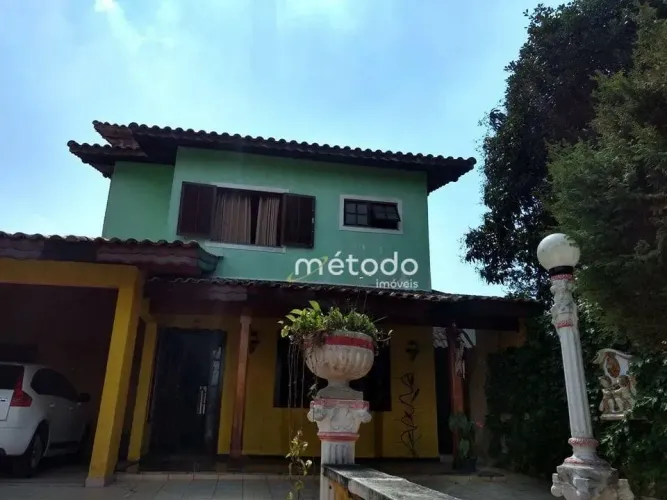 Casa com 4 quartos à venda, 320 m² por R$ 1.100.000 - Bairro Itapema - Guararema/SP