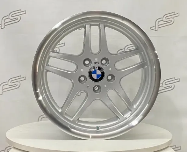 Jogo de Roda Bmw Style 37 Prata Borda Diamantada 5x120 - 18x8 e 18x9,5 Offset 13 e 25