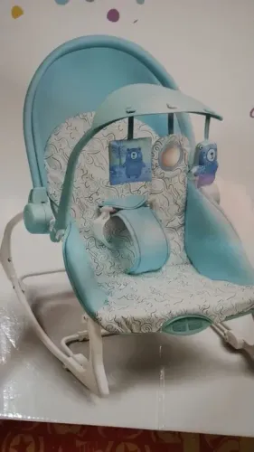 Cadeirinha de descanso baby Multikids.