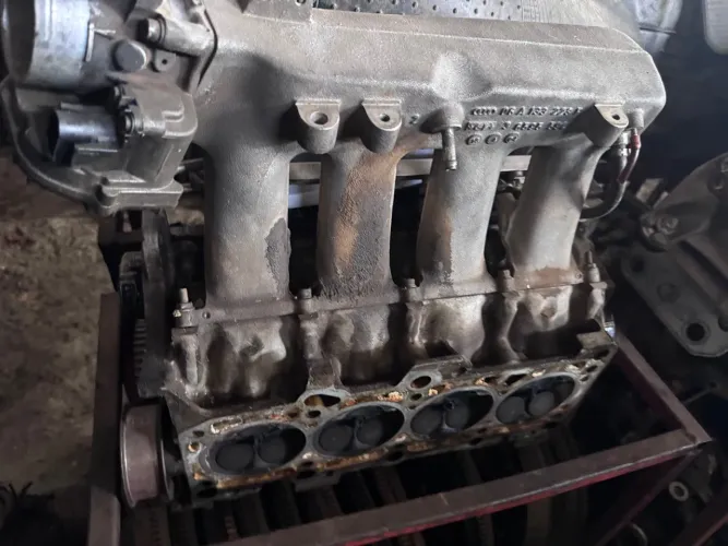 Cabeçote Audi turbo 20 v 1.8 2001