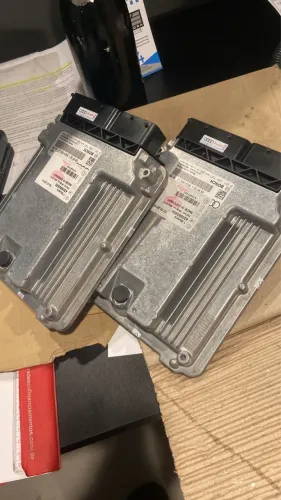 Par de modulos de injeção audi r8 v10 novo