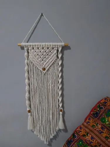 Macramê de Parede Artesanal - Decoração Boho Chic