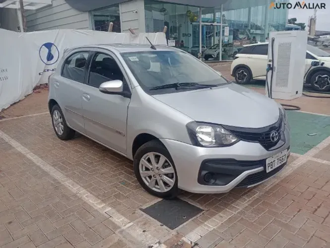Toyota Etios X Plus 1.5 Flex 16V 5P Aut. 2020