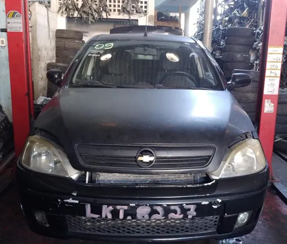 Sucata pra retirada de peças Corsa sedan