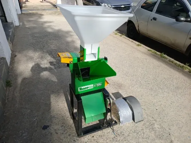 Triturador picador Trapp TRF300 semi novo sem motor