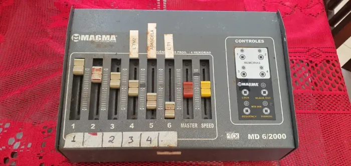 Vendo ou troco Mesa Dimmer 6 Canais Md6.2 2000w
