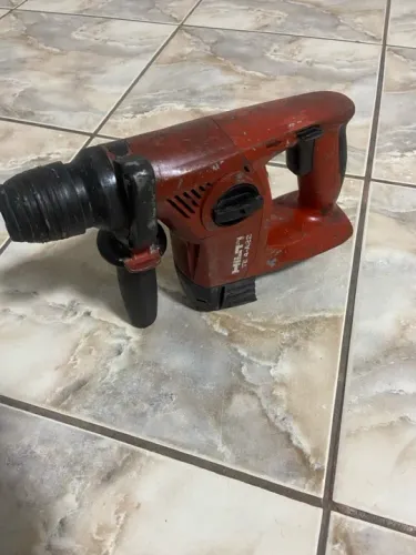 Furadeira de impacto Hilti TE 4- a22