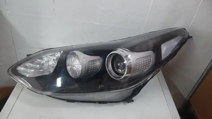 Farol Kia Sorento 2017 (esquerdo) 