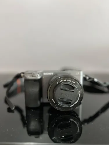 Sony Alpha A6000 