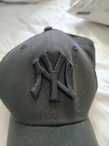 BONE 9TWENTY MLB NEW YORK YANKEES ABA CURVA PRETO STRAPBACK PRETO NEW ERA - Preto