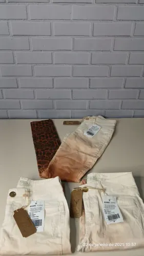 Combo de calças femininas<br> ( Não vendo separado )