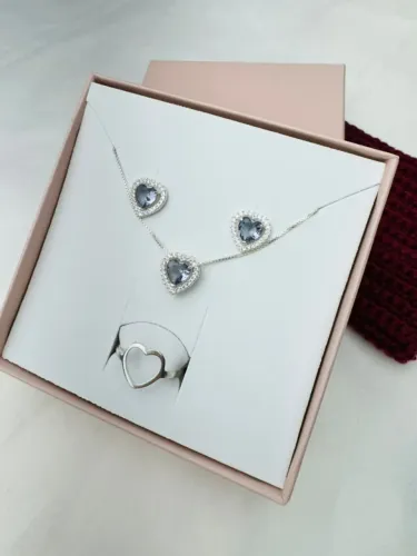 Sofisticação e Charme: Conjunto Ametista em Prata 925