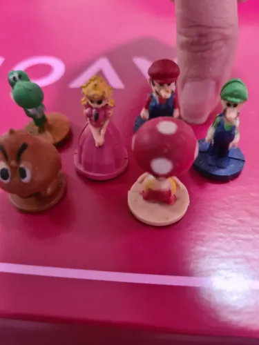 Vende-se miniatura coleção Super Mário 