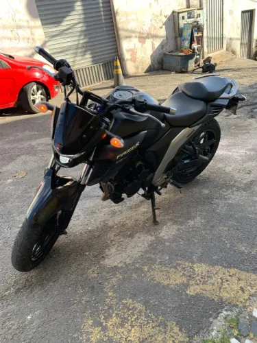 YAMAHA FAZER 250 - FZ25 2023 - ABS | MOTO DE GARAGEM
