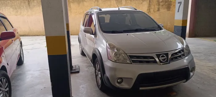 Nissan Livina X-gear Sl/X-gear 1.8 Flex F. Aut. 2014