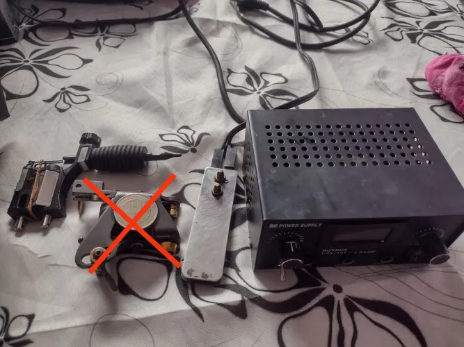 Máquina de tatuagem 