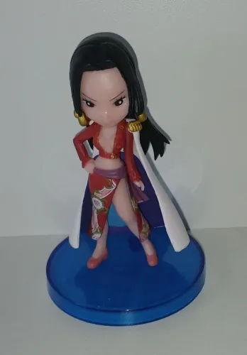 BONECO ACTION FIGURE MINIATURA ONE PIECE BOA HANCOCK