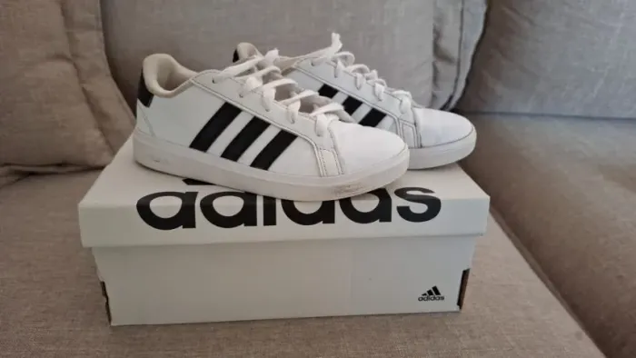 Tênis Adidas N 29