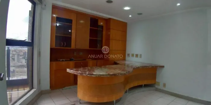Santa Efigênia - Sala(s) à venda na Anuar Donato