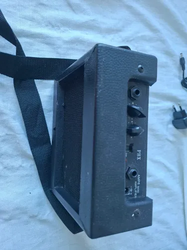 Mini amplificador portátil para guitarra