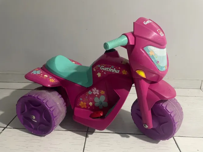 Moto elétrica infantil parcelo cartão 