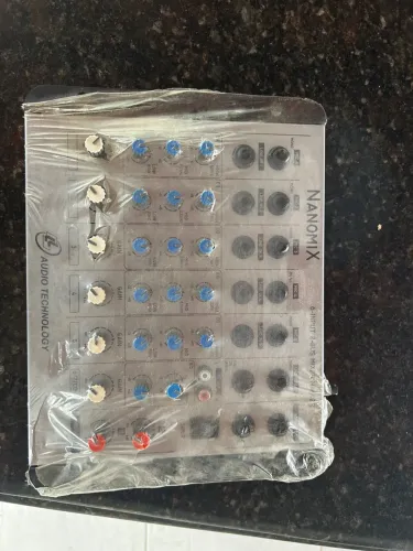 Mesa de Som Nanomix - Audio Technology