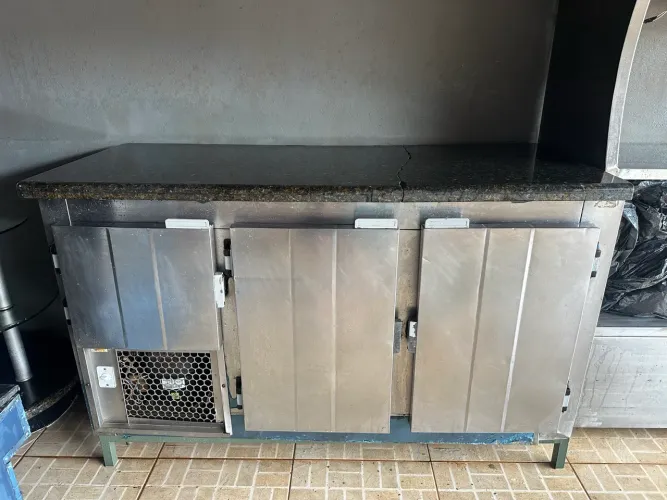 Balcão resfriado 