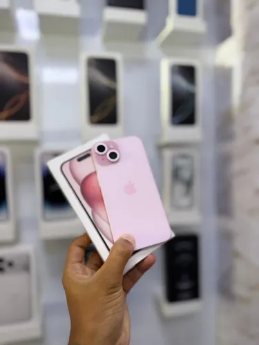 IPHONE 15 128 GB ROSA 90% DE BATERIA 