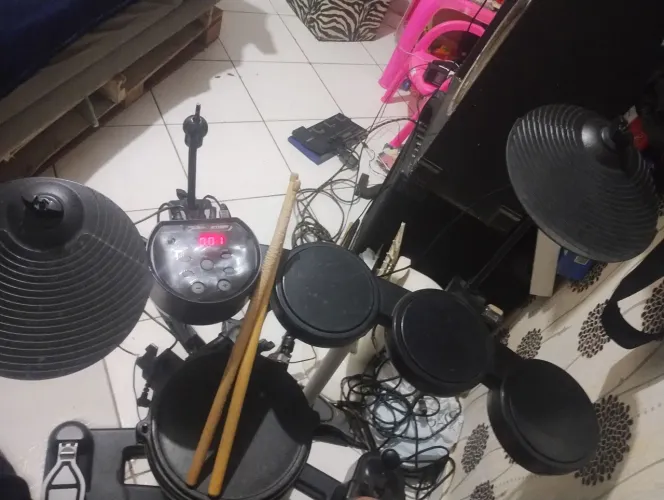 Bateria eletrônica shelter USA STO36
