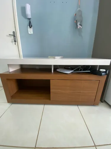 Rack para TV pouco uso