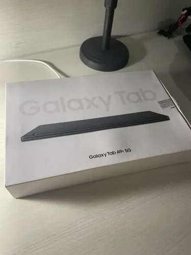 Galaxy Tab A9 semi novo (pouco usado)
