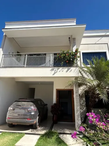 Casa para morar com segurança e desfrutar ótimos momentos!