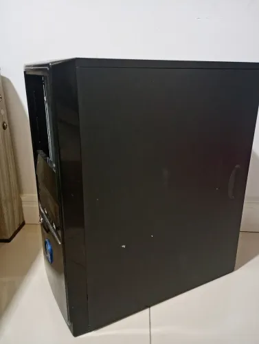 CPU AMD FX-8300 + GeForce GT 710 ? 8 GB RAM + SSD 120 GB
